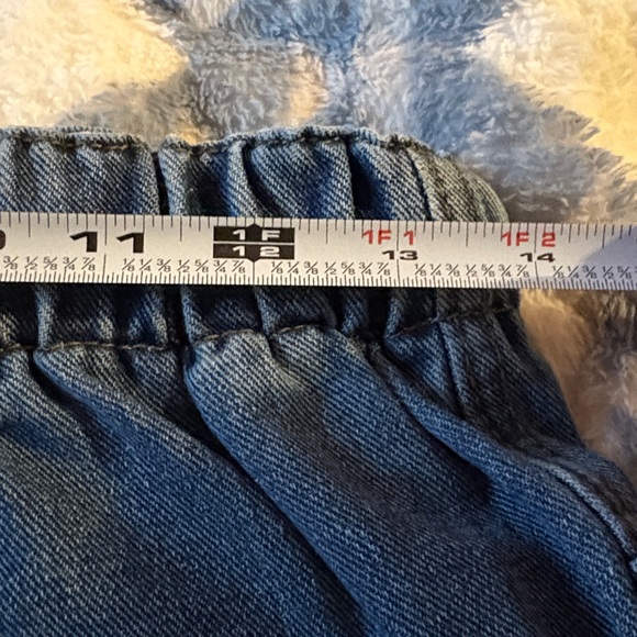 NWOT Barrel Jeans With Drawstring Waist - Picture 4 of 7